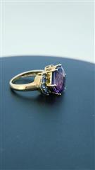 Amethyst Lady's Stone Ring 14K Yellow Gold 5g Size:6